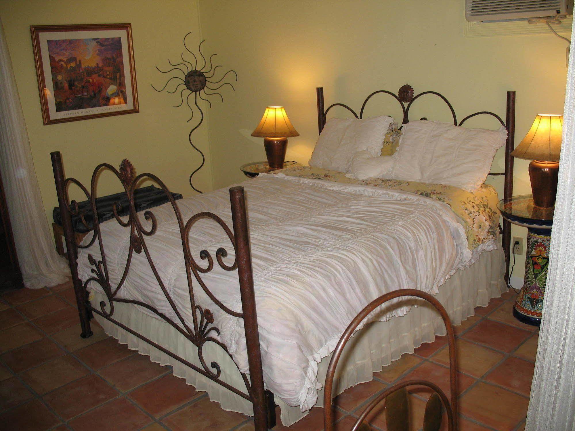 Casa Del Sol Bed And Breakfast Lakeway Εξωτερικό φωτογραφία