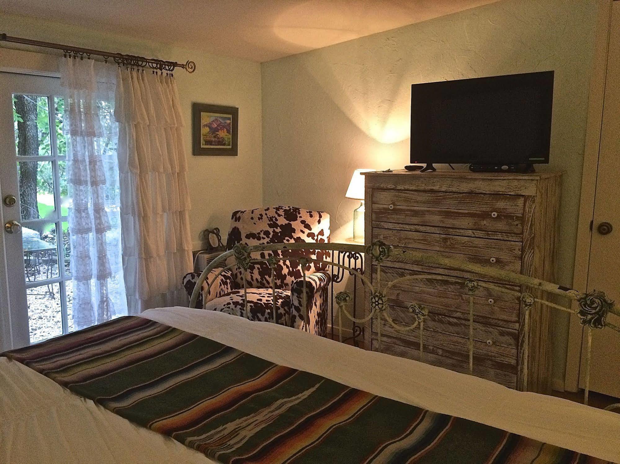 Casa Del Sol Bed And Breakfast Lakeway Εξωτερικό φωτογραφία